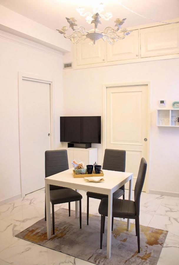 The Apartment Порто Санто Стефано Екстериор снимка